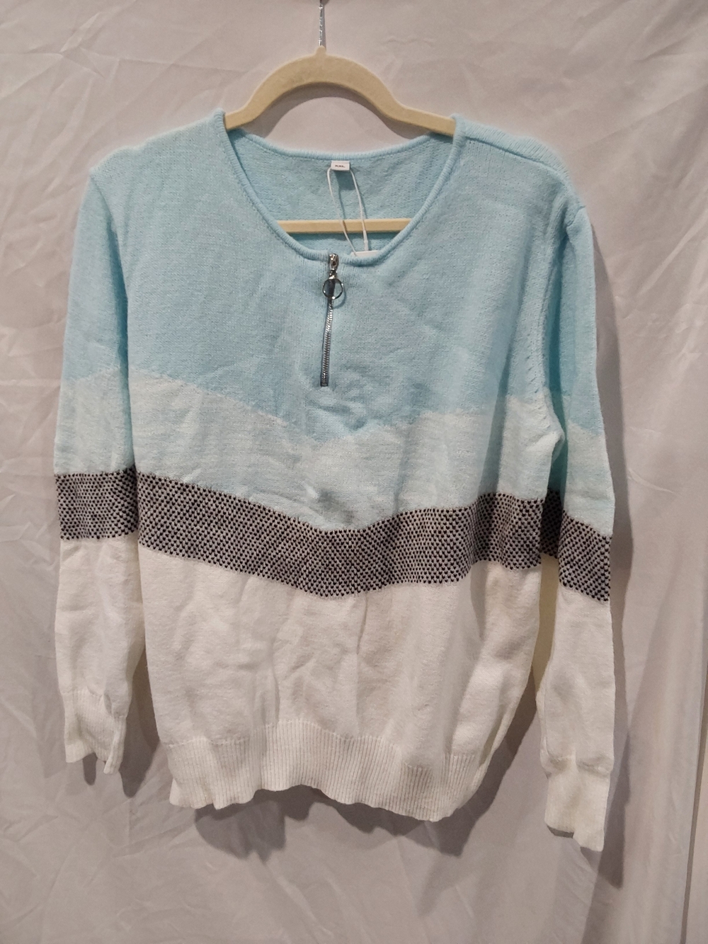 Light Blue and White Quarter-Zip Crewneck Sweater with Contrast Stripe